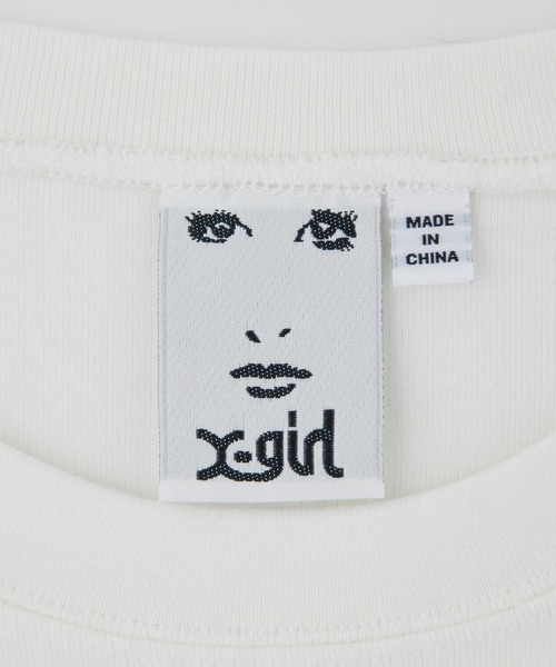 X-girl（エックスガール）の「FACE S/S BABY TEE（Tシャツ/カットソー・レディース・ブラック/オリーブ/ホワイト・S/M）」の6枚目の写真
