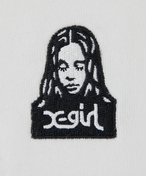 X-girl（エックスガール）の「FACE S/S BABY TEE（Tシャツ/カットソー・レディース・ブラック/オリーブ/ホワイト・S/M）」の8枚目の写真