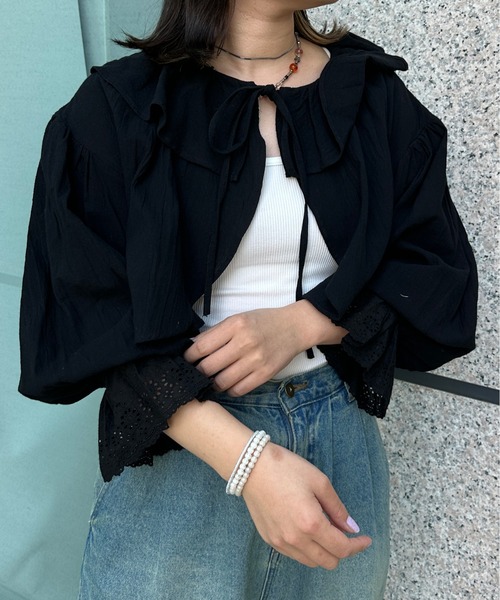 kutir（クティール）の「コットンレースボレロ（カーディガン/ボレロ・レディース・ライトピンク/ブラック/サックスブルー/オフホワイト・FREE）」の3枚目の写真