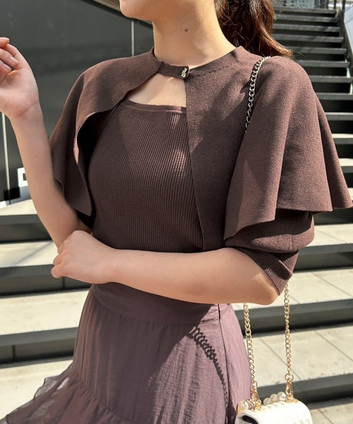 one after another NICE CLAUP（ワンアフターアナザーナイスクラップ）の「大人ガーリーなオフィススタイルにも。ケープ付きニット（ニット/セーター・レディース・ブラウン/オフホワイト/ピンク/ライトピンク・FREE）」の12枚目の写真