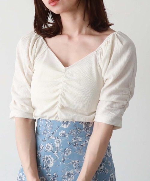 archives(アルシーヴ)の「2wayギャザー楊柳カットTOPS(Tシャツ/カットソー・レディース・オフホワイト/ブラック/アイボリー/グリーン・MEDIUM)」の11枚目の写真