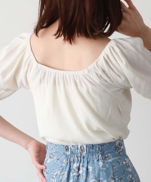 archives(アルシーヴ)の「2wayギャザー楊柳カットTOPS(Tシャツ/カットソー・レディース・オフホワイト/ブラック/アイボリー/グリーン・MEDIUM)」の15枚目の写真