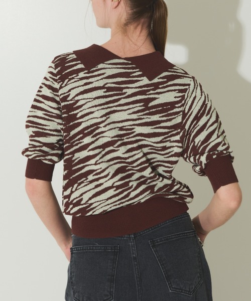 Solace（ソレイス）の「ゼブラジャガードポロニット（ニット/セーター・レディース・ブラウン/ホワイト/ネイビー・FREE）」の15枚目の写真