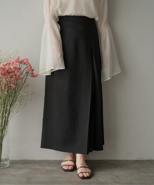 Ambre Ciel（アンブルシエル）の「タックナロースリットスカート／【WEB/EC限定商品】（スカート・レディース・ブラック/アイボリー・FREE）」の3枚目の写真