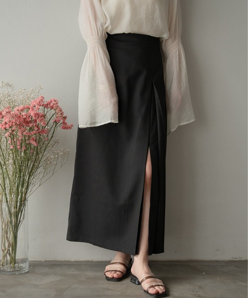 Ambre Ciel（アンブルシエル）の「タックナロースリットスカート／【WEB/EC限定商品】（スカート・レディース・ブラック/アイボリー・FREE）」の8枚目の写真