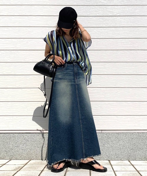 Q（キュー）の「ラメストライプスキッパーシャツ（シャツ/ブラウス・レディース・ベージュ系/ブルー系・MEDIUM）」の11枚目の写真