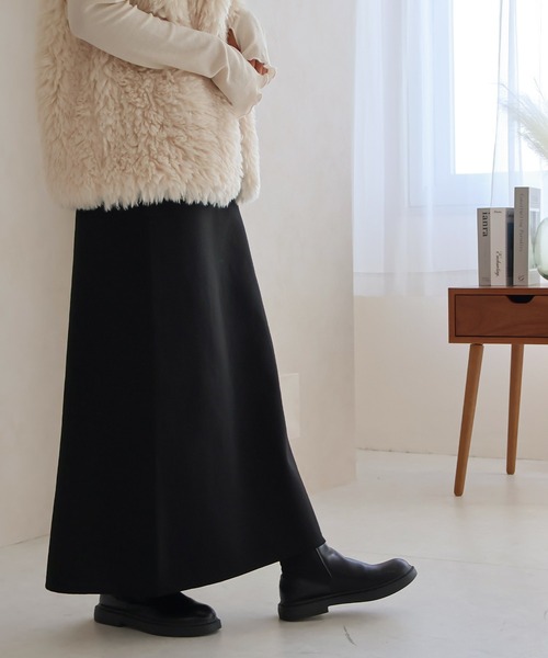 Social GIRL（ソーシャルガール）の「バックスリット ニット ロングスカート Aラインスカート（スカート・レディース・ブラック/オフホワイト/グリーン/チェリーレッド/キナリ・M）」の13枚目の写真