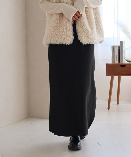 Social GIRL（ソーシャルガール）の「バックスリット ニット ロングスカート Aラインスカート（スカート・レディース・ブラック/オフホワイト/グリーン/チェリーレッド/キナリ・M）」の14枚目の写真