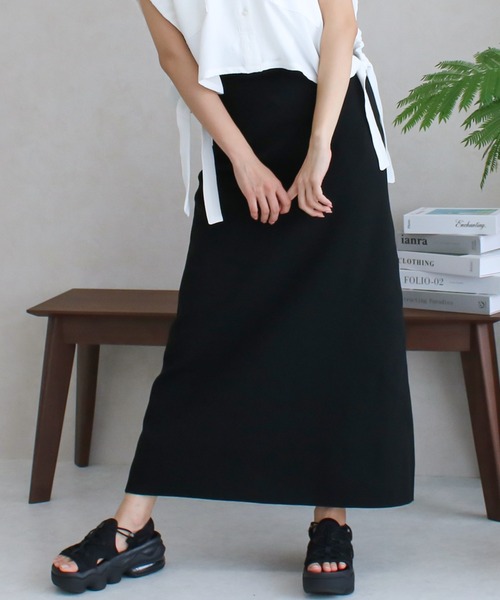 Social GIRL（ソーシャルガール）の「バックスリット ニット ロングスカート Aラインスカート（スカート・レディース・ブラック/オフホワイト/グリーン/チェリーレッド/キナリ・M）」の15枚目の写真