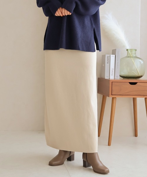 Social GIRL（ソーシャルガール）の「バックスリット ニット ロングスカート Aラインスカート（スカート・レディース・ブラック/オフホワイト/グリーン/チェリーレッド/キナリ・M）」の22枚目の写真