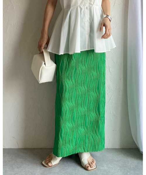 She's Closet(シーズクローゼット)の「セルフカットウェーブ柄Iラインハイウエストプリーツロングスカート(スカート・レディース・グリーン/ブラック・FREE)」の2枚目の写真