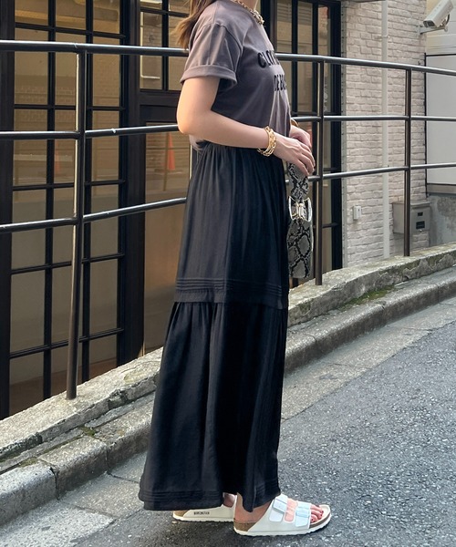 【新品】Croisierde un dix cors ロングスカート un dix cors（アンディコール）の「切替ギャザーロングスカート