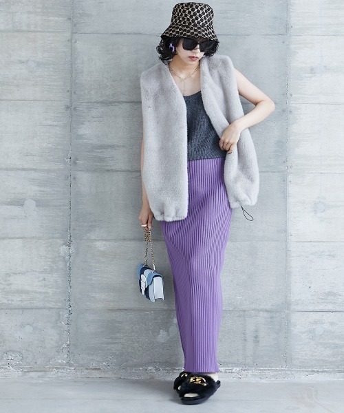 GEVS.（ジェイヴィス）の「＜大きいサイズ＞ ニットビスチェ GEVS.（ニット/セーター・レディース・ブラウン/グレー・L/LL/3L/4L/5L）」の4枚目の写真