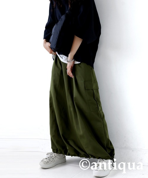 antiqua（アンティカ）の「ドロスト紐付きナイロンカーゴスカート（スカート・レディース・カーキ/ブラック/グレー・FREE）」の3枚目の写真