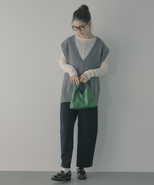 saloon（サルーン）の「SALOON(サルーン)/フリルハンドルミニショルダー（ショルダーバッグ・レディース・ブラック/グリーン/アイボリー・FREE）」の18枚目の写真