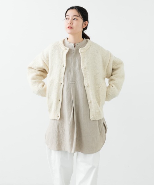 かぐれ ペルークルーネックカーディガン グレー かぐれ（カグレ）の「ペルークルーネックカーディガン（ニット