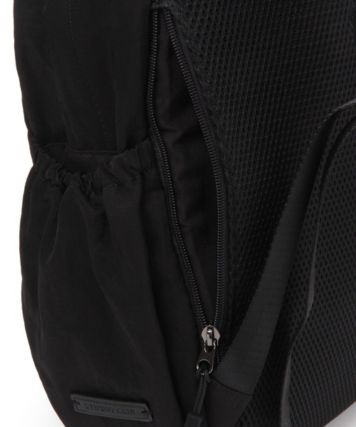 studio CLIP(スタディオクリップ)の「サコッシュ付きデイパック(バックパック/リュック・レディース・チャコール/ブラック・FREE)」の13枚目の写真