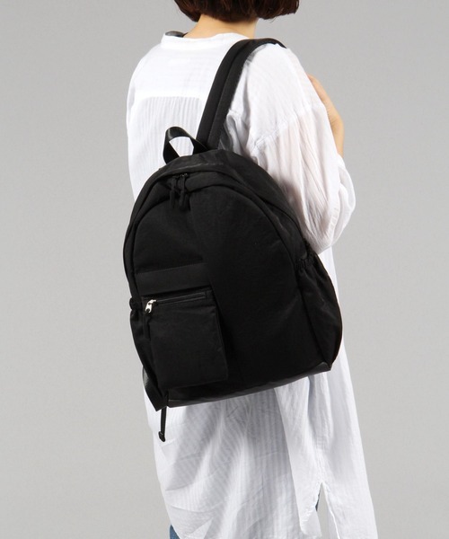 studio CLIP(スタディオクリップ)の「サコッシュ付きデイパック(バックパック/リュック・レディース・チャコール/ブラック・FREE)」の3枚目の写真