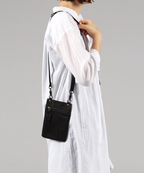 studio CLIP(スタディオクリップ)の「サコッシュ付きデイパック(バックパック/リュック・レディース・チャコール/ブラック・FREE)」の4枚目の写真