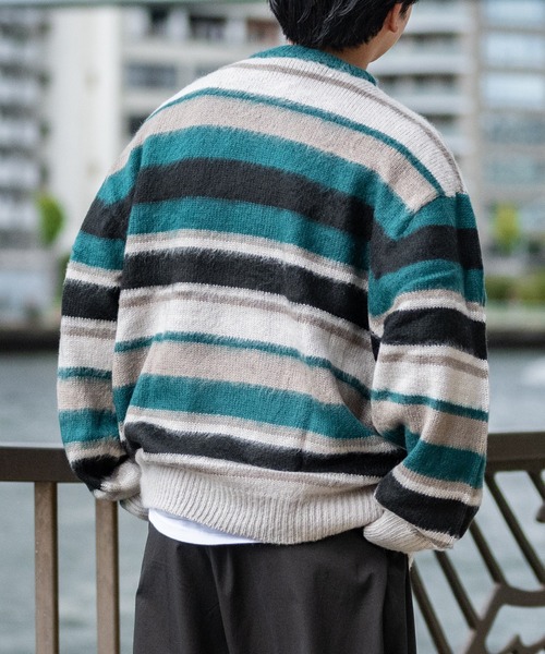 JOHN'S CLOSET(ジョンズクローゼット)の「【i】アクリルシャギー マルチボーダーニット(ニット/セーター・メンズ・イエロー/ブラウン/グリーン・MEDIUM/LARGE/X-LARGE)」の13枚目の写真