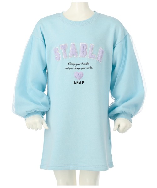 ANAP kids（アナップキッズ）の「ファーワッペンチュール袖裏毛スウェットワンピース（ワンピース・キッズ・ブラック/ピンク/サックスブルー・110cm/120cm/130cm/100cm）」の2枚目の写真