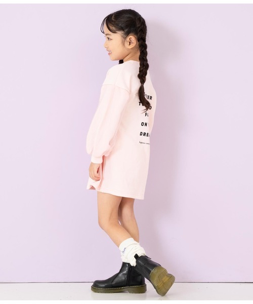 ANAP kids（アナップキッズ）の「ファーワッペンチュール袖裏毛スウェットワンピース（ワンピース・キッズ・ブラック/ピンク/サックスブルー・110cm/120cm/130cm/100cm）」の19枚目の写真