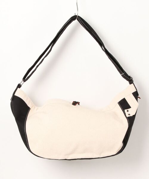UNIVERSAL OVERALL(ユニバーサルオーバーオール)の「UNIVERSAL OVERALL / NEWS PAPER BAG / UVO-151(ショルダーバッグ・レディース・ネイビー/パープル/ベージュ/ブラウン/グレー/ブラック・ONESIZE)」の13枚目の写真