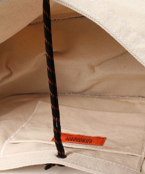 UNIVERSAL OVERALL(ユニバーサルオーバーオール)の「UNIVERSAL OVERALL / NEWS PAPER BAG / UVO-151(ショルダーバッグ・レディース・ネイビー/パープル/ベージュ/ブラウン/グレー/ブラック・ONESIZE)」の7枚目の写真