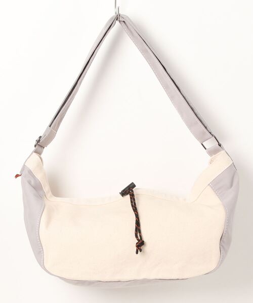 UNIVERSAL OVERALL(ユニバーサルオーバーオール)の「UNIVERSAL OVERALL / NEWS PAPER BAG / UVO-151(ショルダーバッグ・レディース・ネイビー/パープル/ベージュ/ブラウン/グレー/ブラック・ONESIZE)」の15枚目の写真