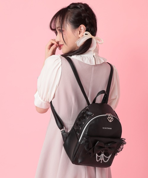 SecretDoor（シークレットドア）の「十字架 チェーン クロス リボン