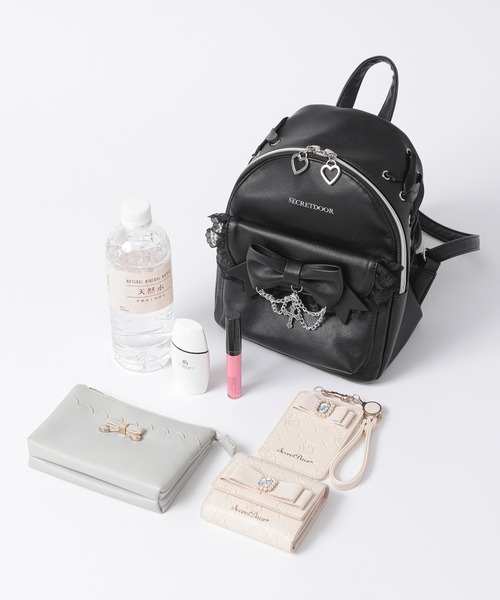 SecretDoor（シークレットドア）の「十字架 チェーン クロス リボン