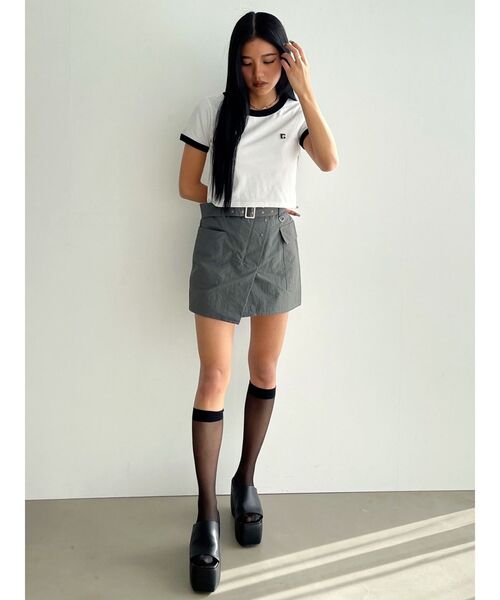 EMODA(エモダ)の「タンクボリュームソールサンダル(サンダル・レディース・ブラック/シルバー・SMALL/MEDIUM/LARGE)」の11枚目の写真