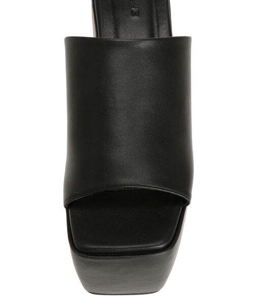 EMODA(エモダ)の「タンクボリュームソールサンダル(サンダル・レディース・ブラック/シルバー・SMALL/MEDIUM/LARGE)」の22枚目の写真