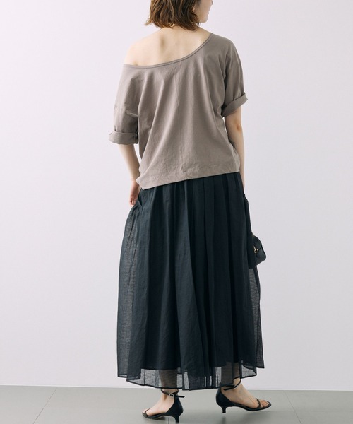 BABYLONE（バビロン）の「天竺バックオープンＴシャツ（Tシャツ/カットソー・レディース・オフホワイト/グレイッシュベージュ・フリー）」の14枚目の写真