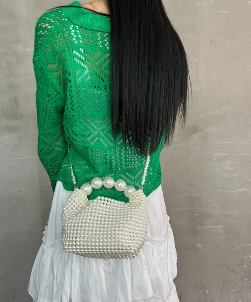 ｔｏｌｅｎｅ（トレネ）の「大ぶりパール ビーズ 2way ショルダーバッグ（ハンドバッグ・レディース・ホワイト・ONE SIZE）」の7枚目の写真