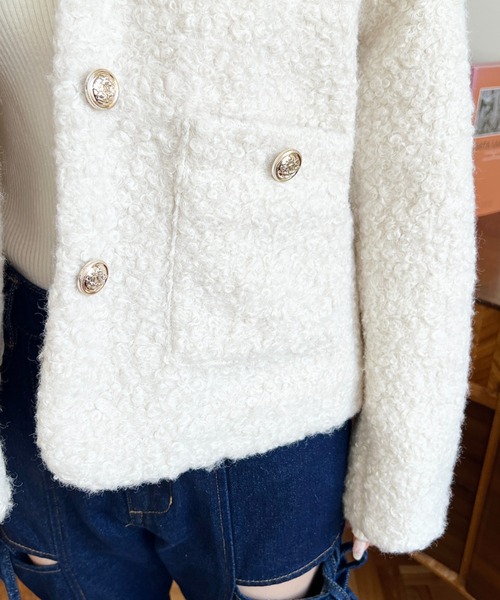 moment+（モーメントプラス）の「フェイクリングウール金ボタンノー