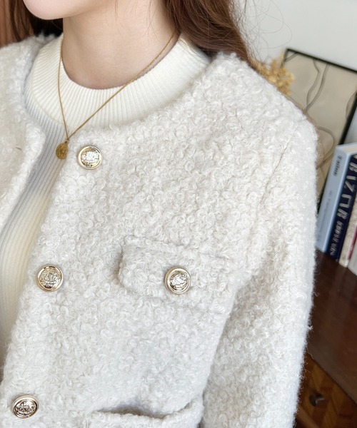 moment+（モーメントプラス）の「フェイクリングウール金ボタンノー