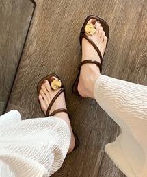 Futier land | メタルモチーフフラットサンダル(サンダル)