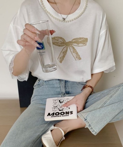Diosfront(ディオスフロント)の「カラーリボンプリント襟パール付きオーバーTee(Tシャツ/カットソー・レディース・ホワイト/ブラック/グレー・FREE)」の22枚目の写真
