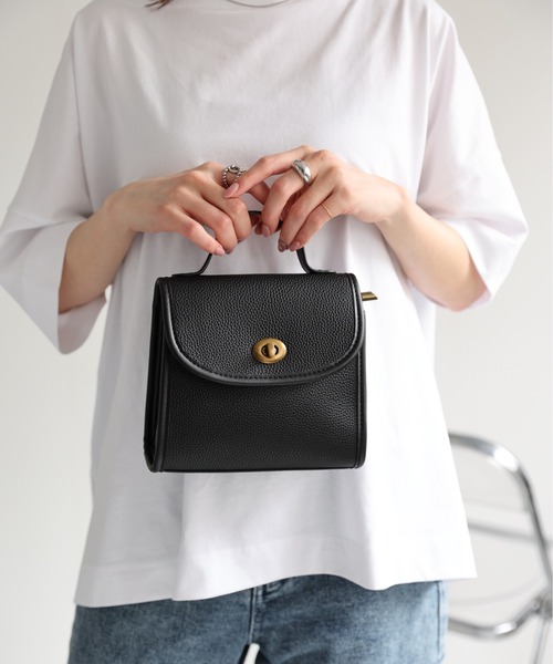 sakishimatokyo（サキシマトーキョー）の「【2WAY】フロント金具付きハンドバッグ/シーズンレス/合皮（ハンドバッグ・レディース・ベージュ/ブラック/オフホワイト/ピンク・FREE）」の13枚目の写真