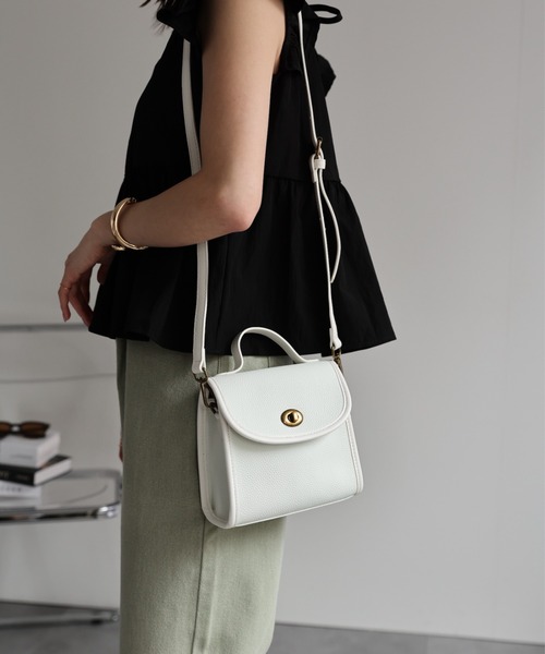 sakishimatokyo（サキシマトーキョー）の「【2WAY】フロント金具付きハンドバッグ/シーズンレス/合皮（ハンドバッグ・レディース・ベージュ/ブラック/オフホワイト/ピンク・FREE）」の21枚目の写真