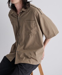 ルーズフィットパイピングシャツ