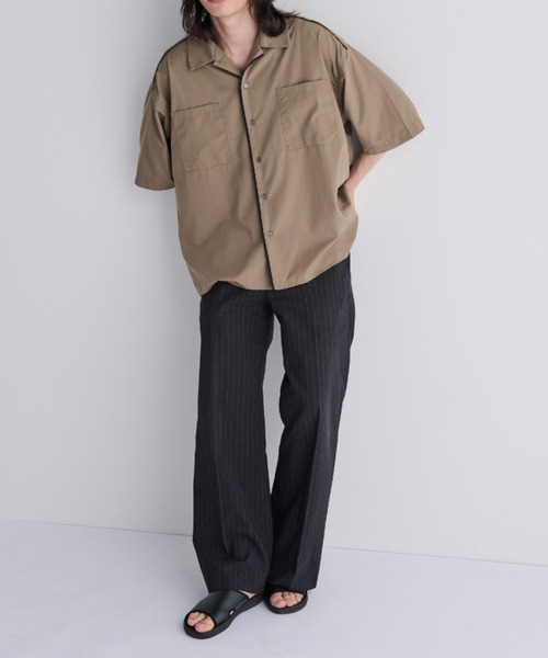 MERLOT(メルロー)の「ルーズフィットパイピングシャツ(シャツ/ブラウス・メンズ・サックスブルー/ベージュ・FREE)」の13枚目の写真