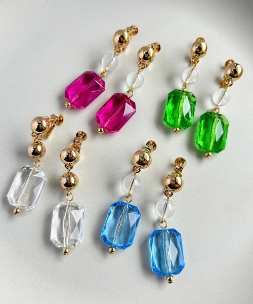 No.86✴︎アレルギー対応✴︎4つセット♡お花のビーズ1粒♡ピアス・イヤリング 楽天市場】【全種揃えたい！選べる5種のお花のピアス】 金属アレルギー