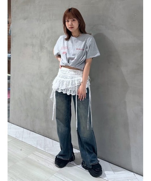 SLY（スライ）の「RANDOM LOGO PRINT T/SH ランダム ロゴ プリント Tシャツ（Tシャツ/カットソー・レディース・レッド/ホワイト/杢グレー/ブラック・FREE）」の15枚目の写真