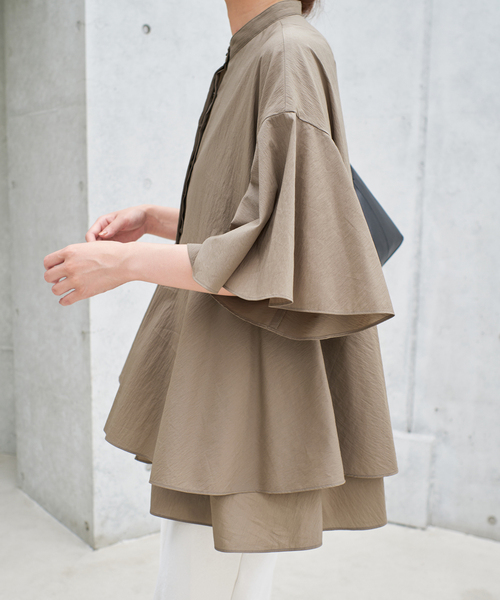 イエナ⭐︎IENAタイプライターティアードブラウス新品 IENA（イエナ）の「タイプライター ティアードブラウス（シャツ