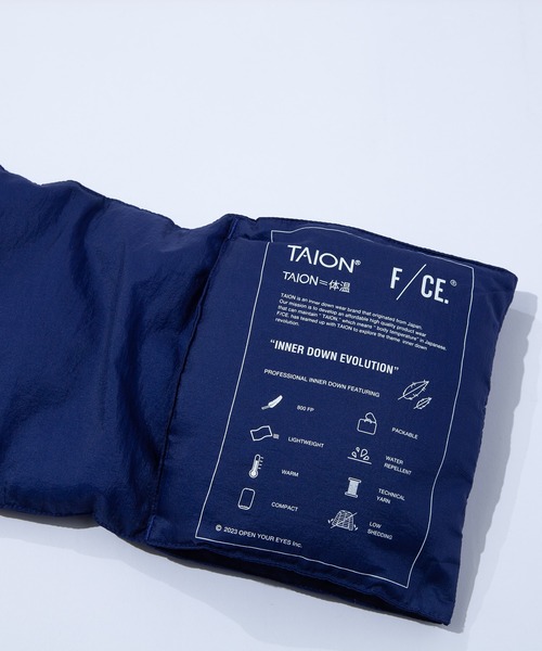 F/CE. （エフシーイー）の「F/CE. 24-TAION BY F/CE. PACKABLE DOWN SCARF / エフシーイー 24-タイオン バイ エフシーイー パッカブル ダウン スカーフ（マフラー・メンズ・ベージュ/ブルー/ブラック/オリーブ・FREE）」の13枚目の写真