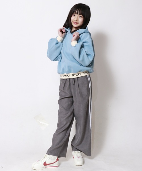 RiCO SUCRE(リコシュクレ)の「RiCO SUCRE/リコシュクレ サイドラインワイドパンツ(その他パンツ・キッズ・ベージュ/チャコールグレー/ブラック・160/150/140/130)」の1枚目の写真
