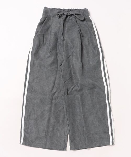 RiCO SUCRE(リコシュクレ)の「RiCO SUCRE/リコシュクレ サイドラインワイドパンツ(その他パンツ・キッズ・ベージュ/チャコールグレー/ブラック・160/150/140/130)」の15枚目の写真