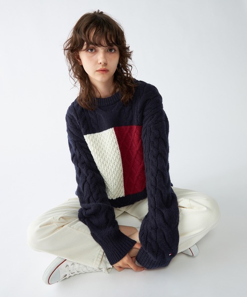 TOMMY HILFIGER（トミーヒルフィガー）の「ケーブルフラッグセーター